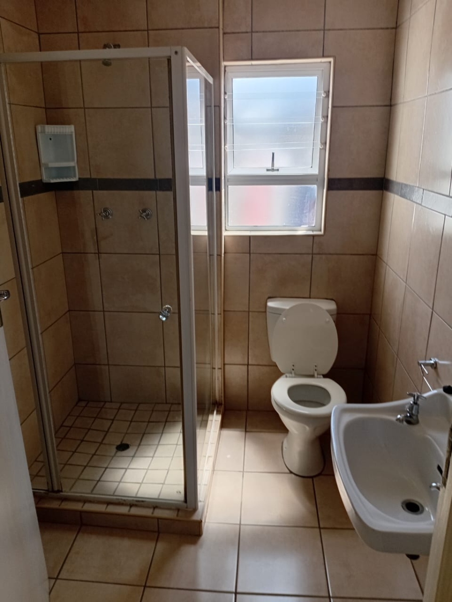 To Let 2 Bedroom Property for Rent in Vincent Eastern Cape